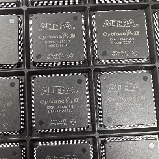 Nouveaux composants électroniques d'origine IC Fpga Xc6vsx315t-2ffg1759c